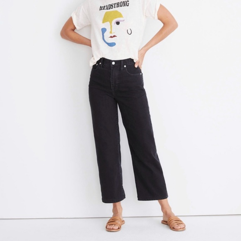 Madewell Slim Wide-Leg Jeans in Lunar Wash (BLK)